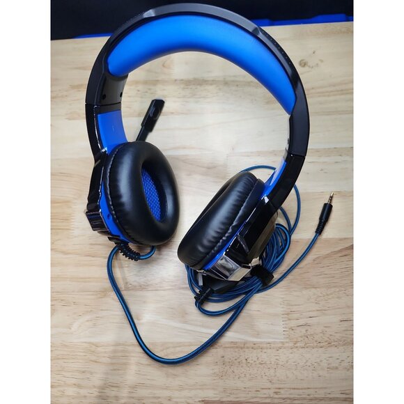 August gaming headset - Picture 1 of 4